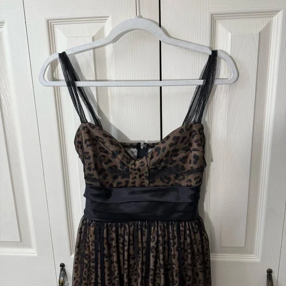 Trixxi Sparkly Layered Leopard Print Formal Dress Spaghetti Strap Womens size 9 - Picture 3 of 10